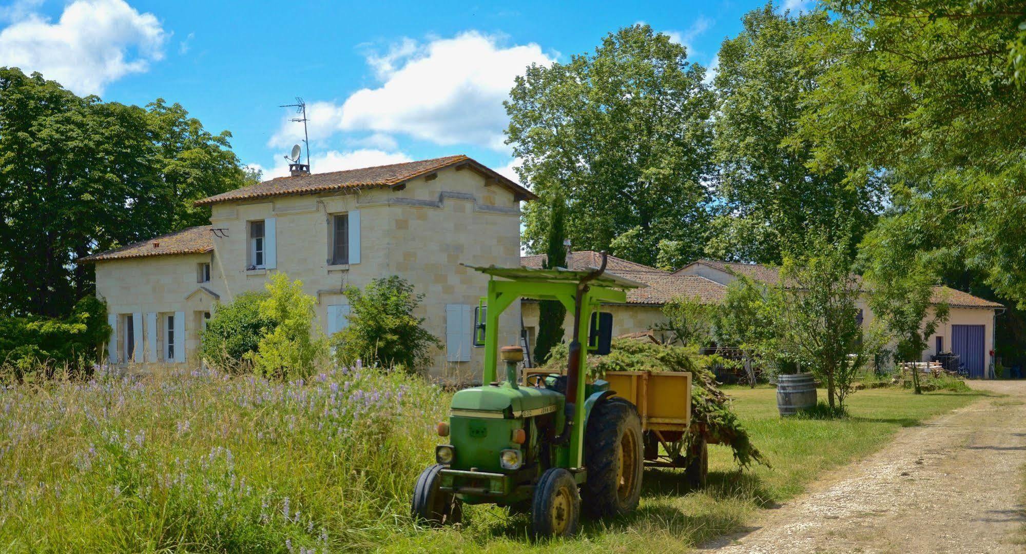 Chateau De La Vieille Chapelle Lugon et l’Ile du Carney Esterno foto